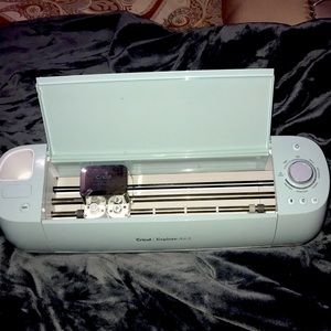 Cricut Explore Air 2